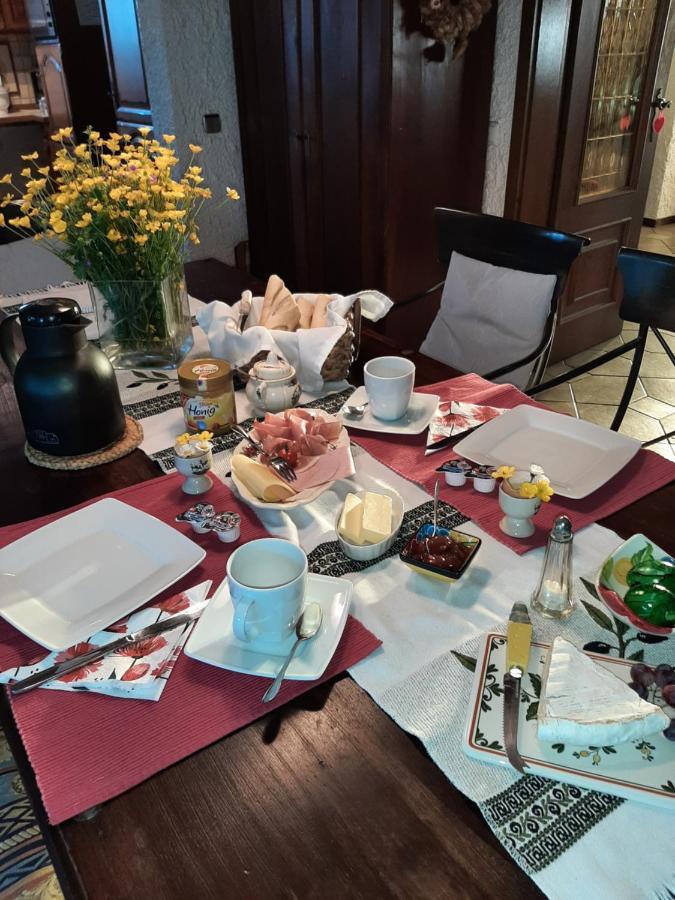 Grosses Gemuetliches Zimmer Mit Eigener Dusche Und Sauna Auf Wunsch 라인슈테텐 외부 사진